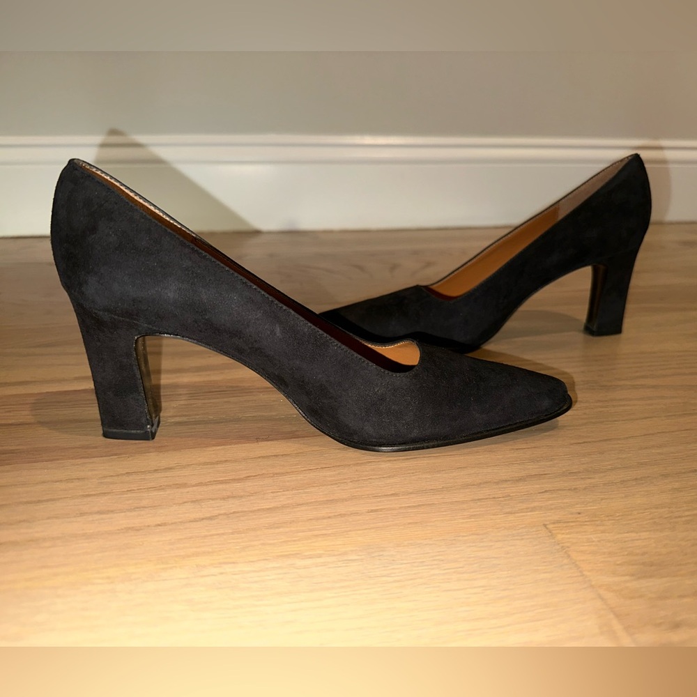 Ralph Lauren Classic Vintage Black Suede Heels 6B